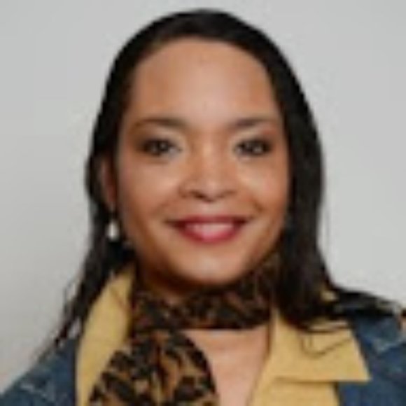 Meet your Posher, Ronda - Picture 2 of 2